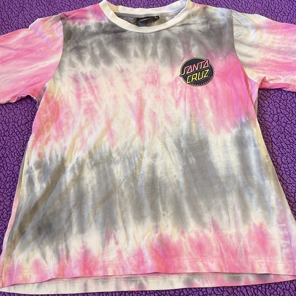(new) Santa Cruz Pink Tie Dye Shirt
